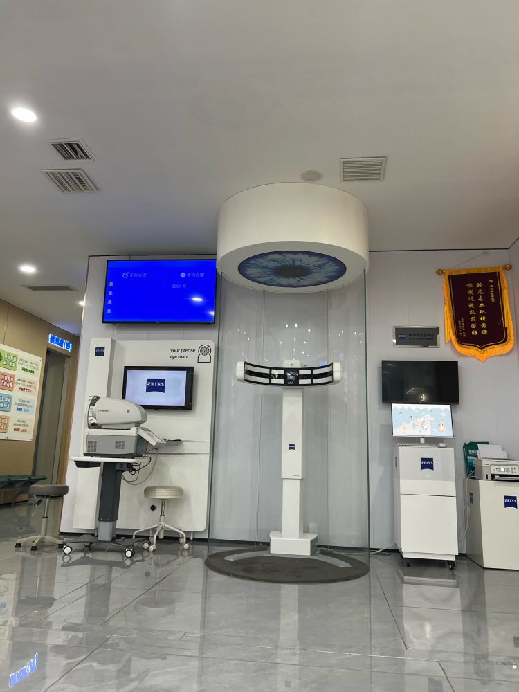 康利眼镜关于康利眼镜:19 家实体门店的成都本地连锁门店环境实拍图2